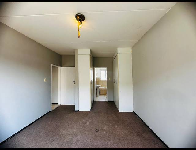 2 BEDROOM APARTMENT FOR SALE IN SONNEVELD